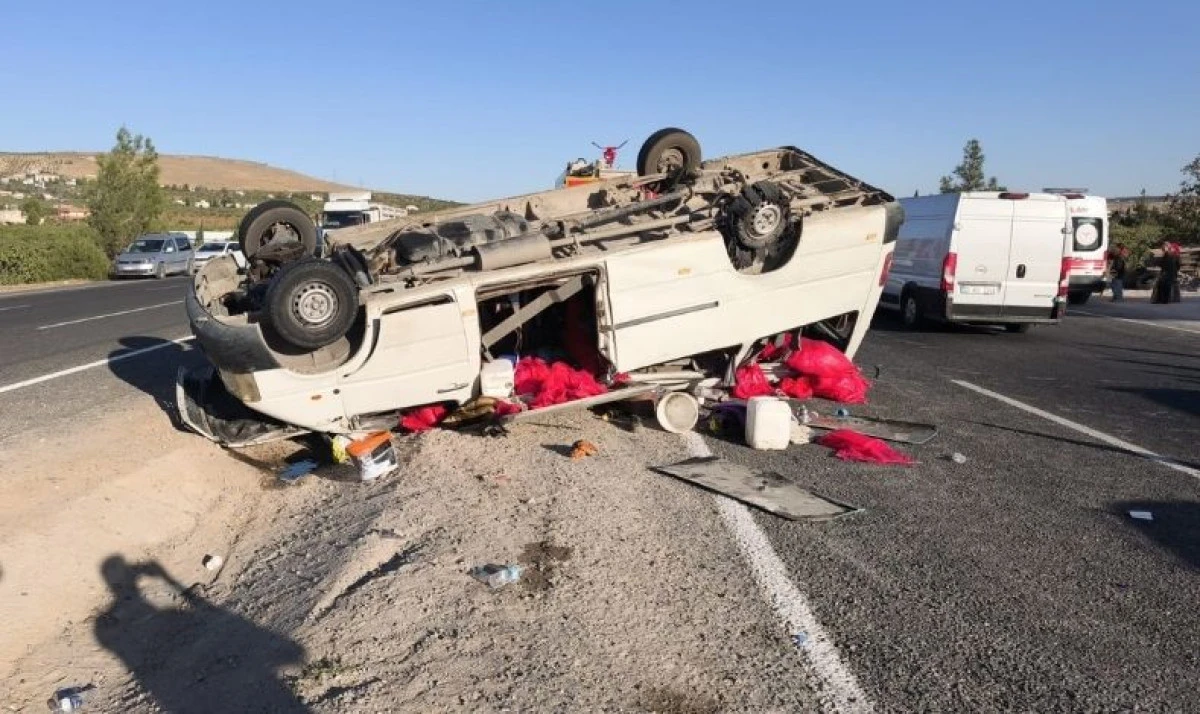 Şanlıurfa’da Minibüs Kazası: 19 İşçi Yaralı
