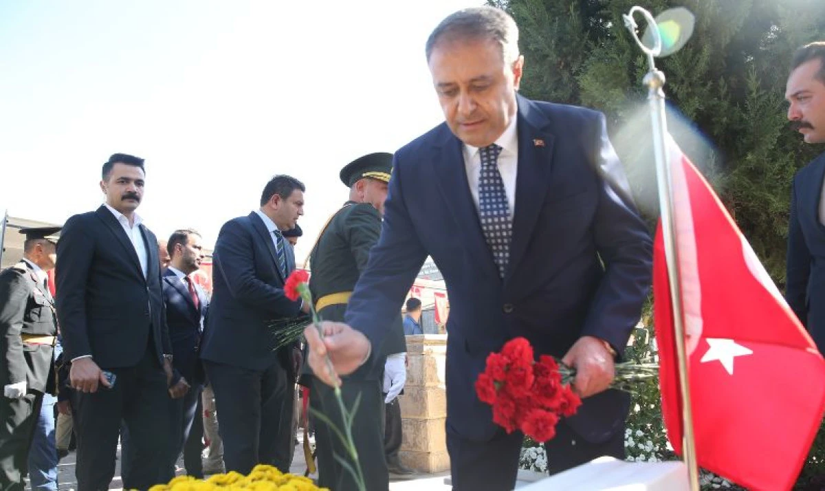 Şanlıurfa’da Şehitlik Anıtı’nda Anma Töreni Düzenlendi