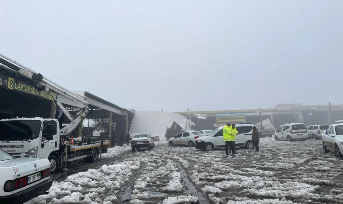 Şanlıurfa&rsquo;da Yoğun Kar Esnafı Mağdur Etti