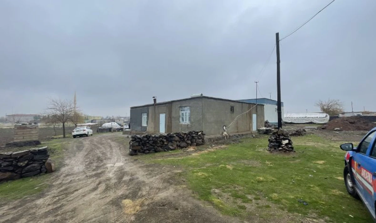 Siverek&rsquo;te Aile Faciası: Karısını ve Oğlunu Tabancayla &Ouml;ld&uuml;rd&uuml;