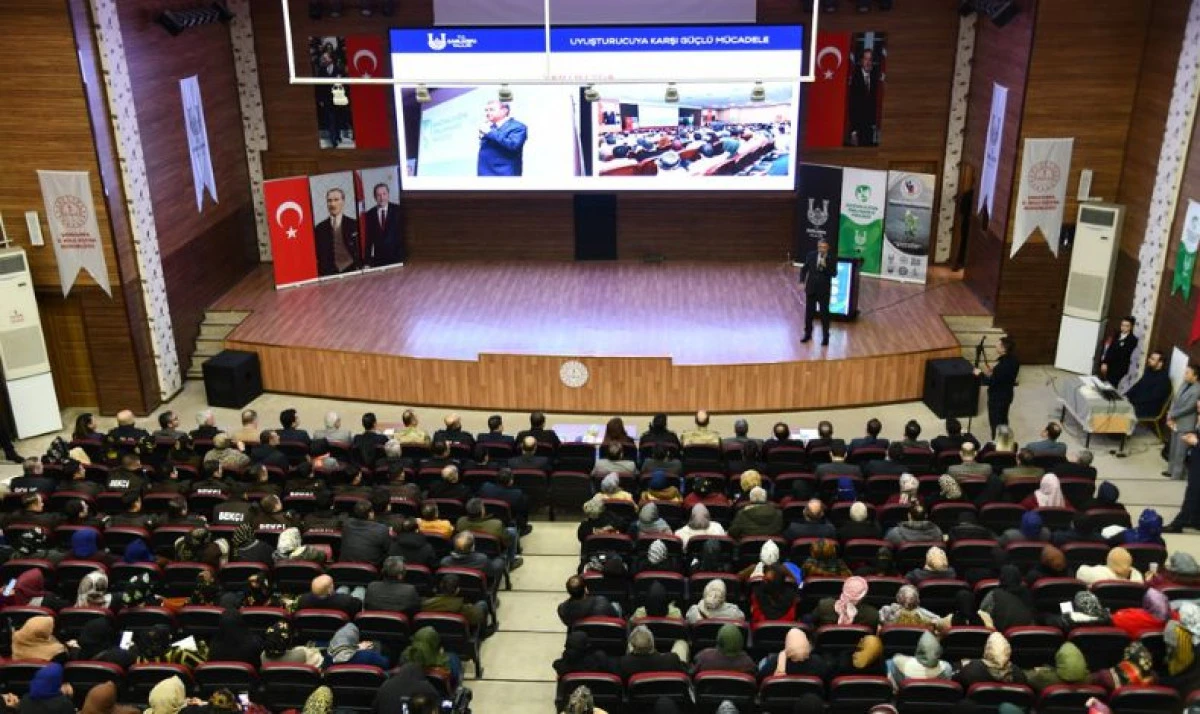 URFA&rsquo;DA UYUŞTURUCUYLA M&Uuml;CADELEDE SEFERBERLİK &Ccedil;AĞRISI